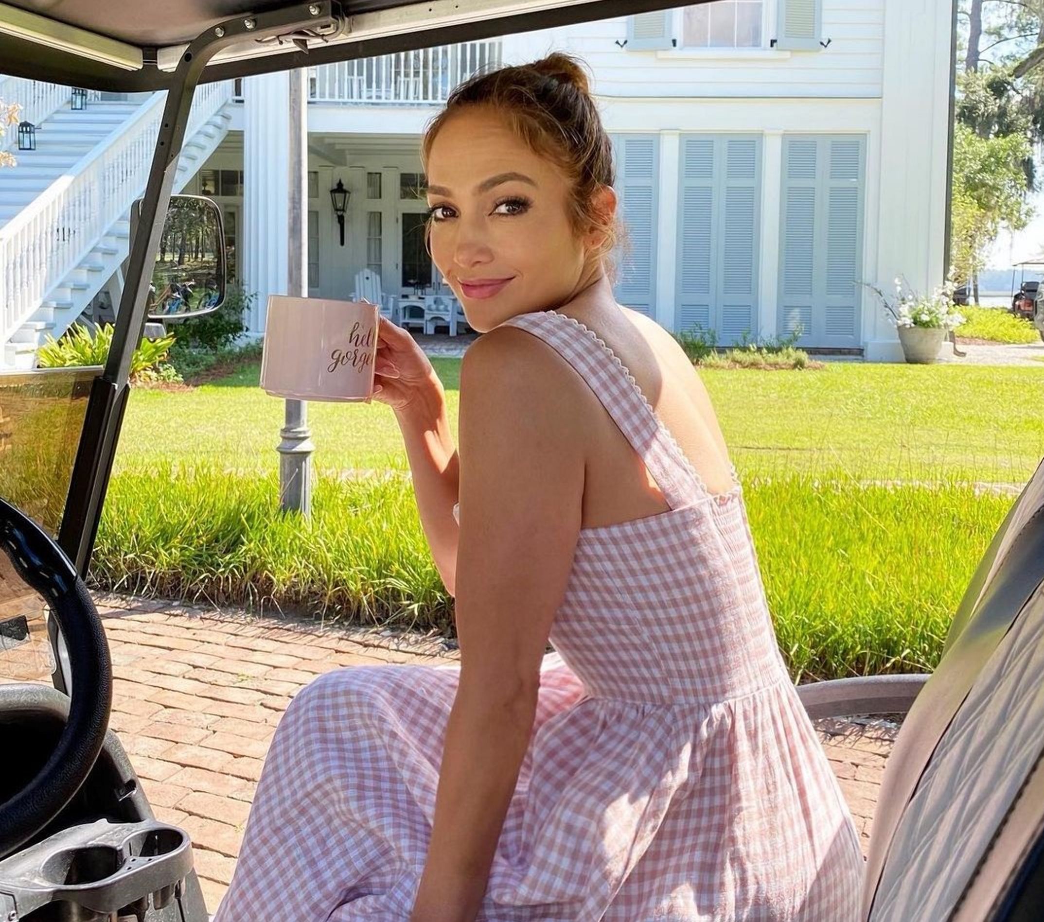 Дженнифер Лопес рассказала о материнстве Дженнифер Лопес рассказала о материнстве