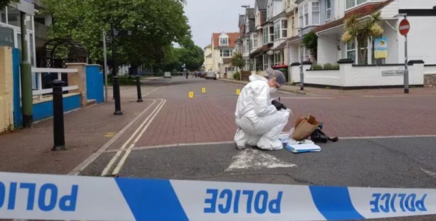 Банды детей терроризируют курортный город в Англии Банды детей терроризируют курортный город в Англии