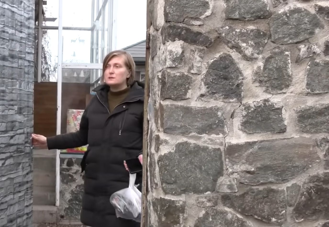 Воспитательница частного садика забыла ребенка в троллейбусе Воспитательница частного садика забыла ребенка в троллейбусе