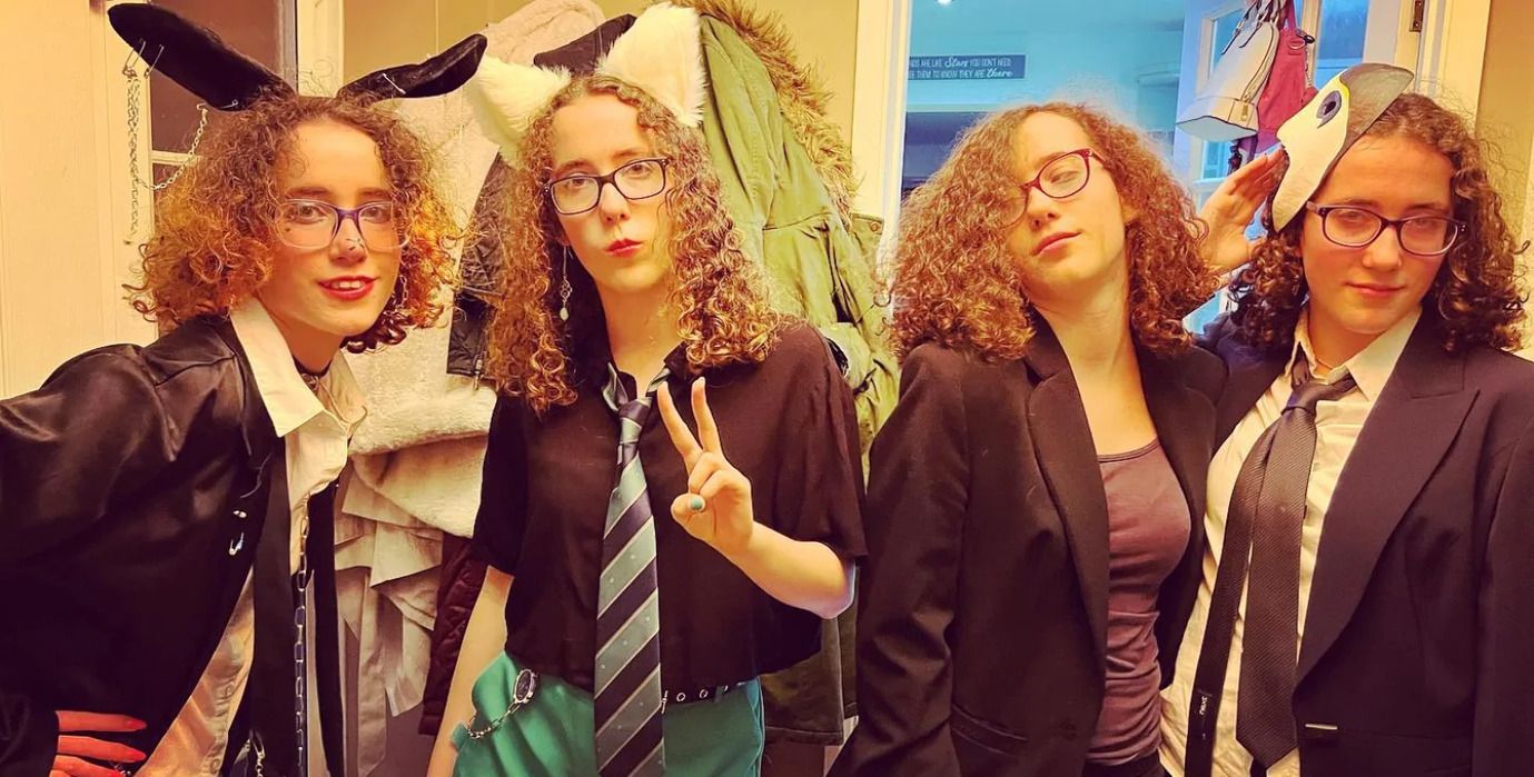 Унікальні дівчатка скоро святкуватимуть 18-річчя Унікальні дівчатка скоро святкуватимуть 18-річчя