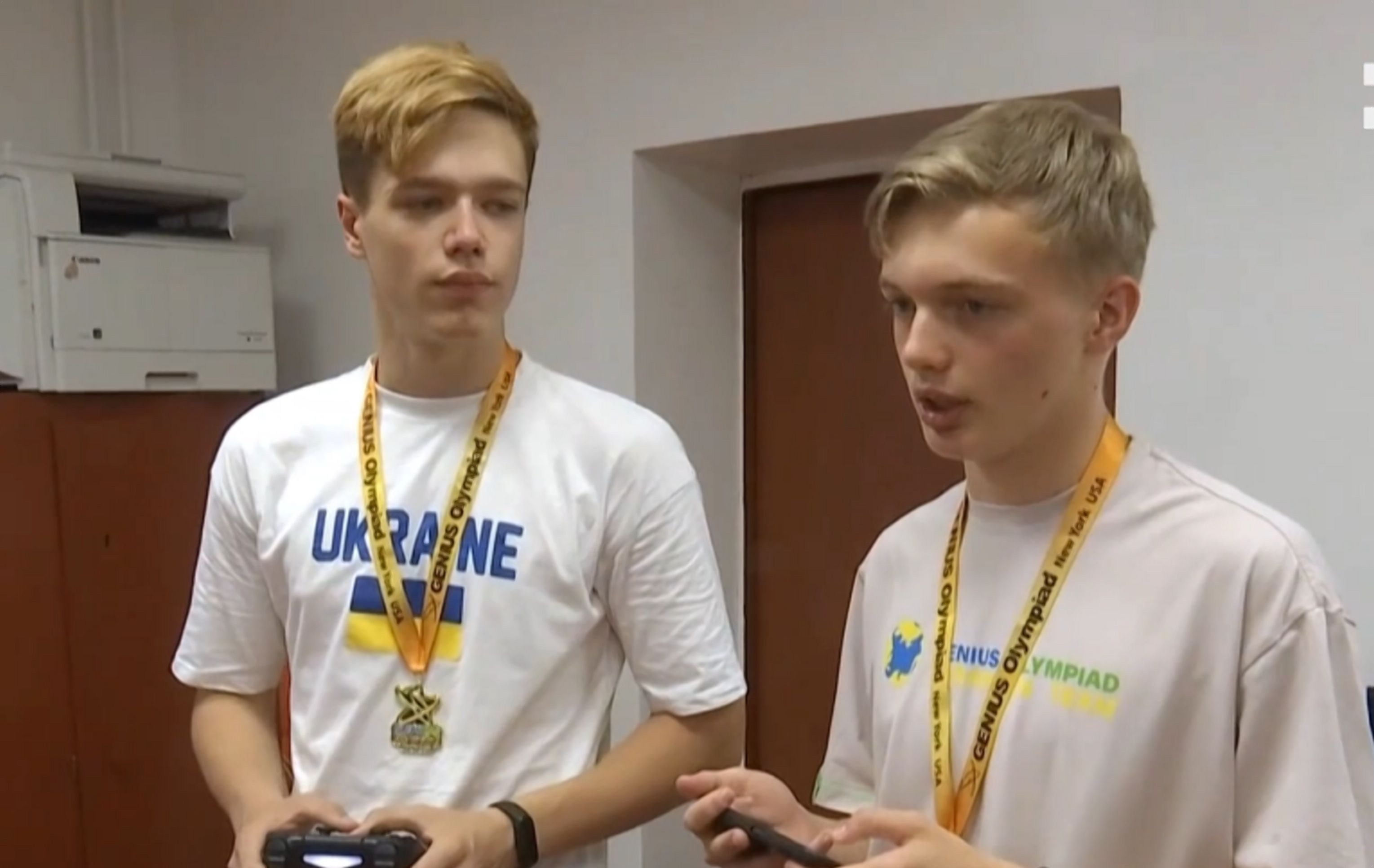 Луцькі учні тріумфували на Всесвітній олімпіаді геніїв з унікальним роботом Луцькі учні тріумфували на Всесвітній олімпіаді геніїв з унікальним роботом